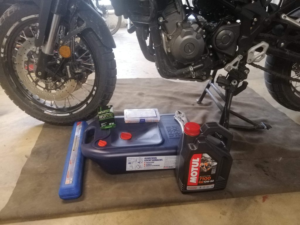 Cambio aceite en moto